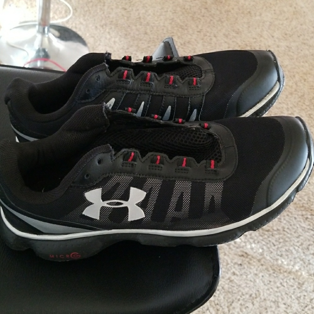 Mens-Under Armour Micro G